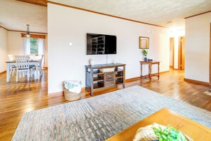 Rumah (2 Bedrooms) | Interior