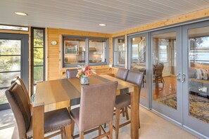 House (2 Bedrooms) | Interior - Waterfront Lake Webb Cabin Rental w/ Dock & Views! (Weld)