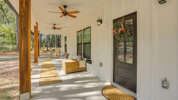 ํ์ฐ์ค (3 Bedrooms) | ๋ด๋ถ