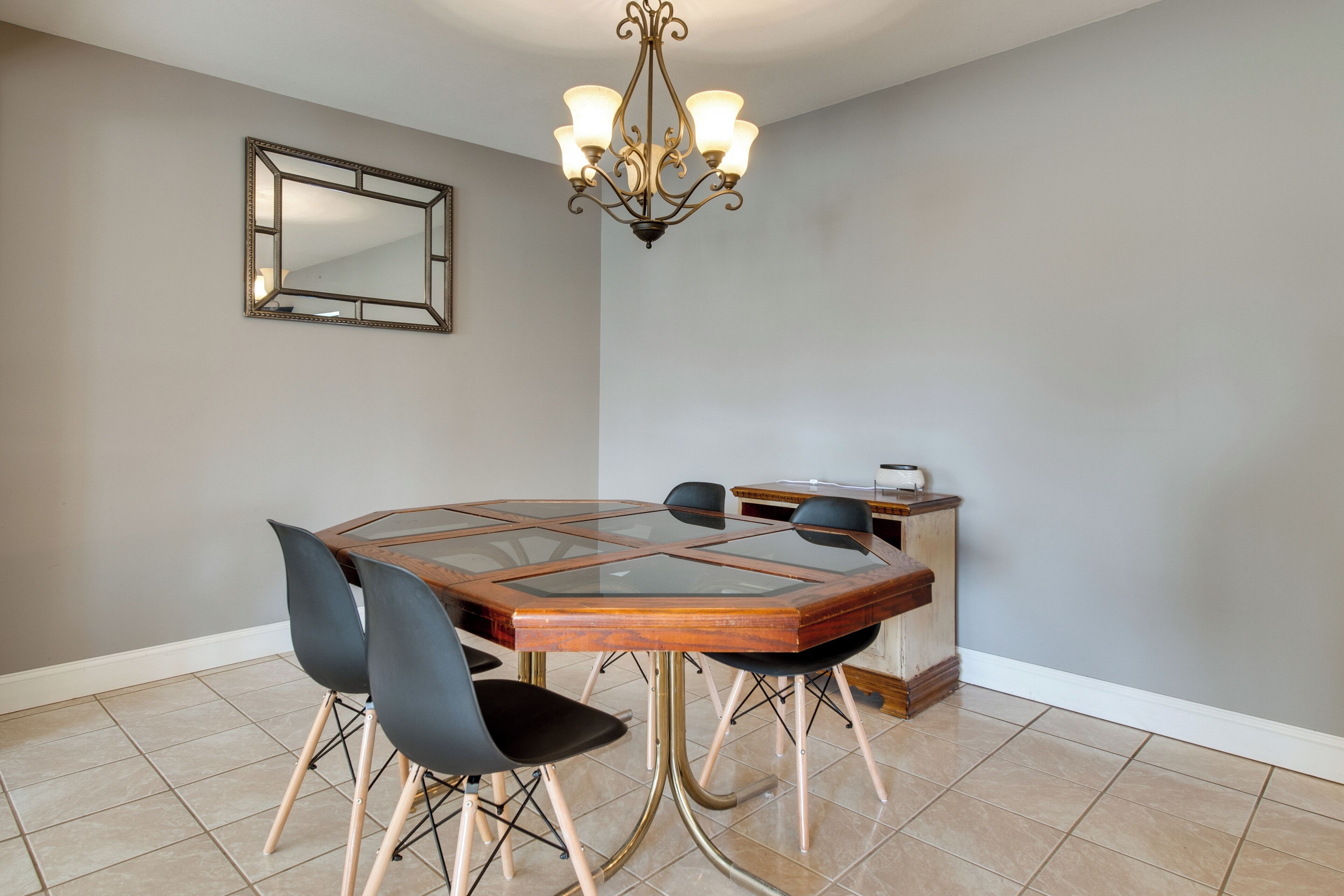 Apartemen (4 Bedrooms) | Interior