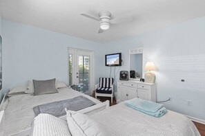 2 chambres, fer et planche à repasser, Wi-Fi gratuit, draps fournis