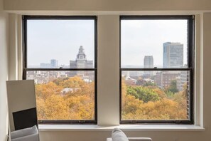 Interior - Sosuite | Corner 3BR Apt w Park View, W/D, Gym (Philadelphia)