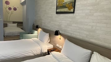 四人房 | 書桌、手提電腦工作空間、隔音、免費 Wi-Fi