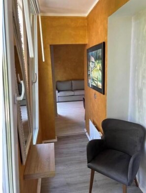 Smart-TV, Kamin, Videospiele