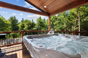 Bañera de hidromasaje exterior