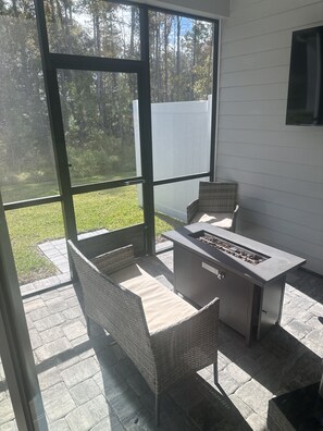 Interior - Brand new modern townhome (Saint Johns)