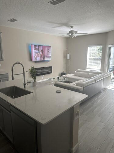 Brand new modern townhome