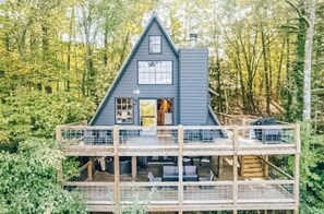 Exterior - The Hilltop Haus Stunning Views  Gym  Sauna
 (Blue Ridge)