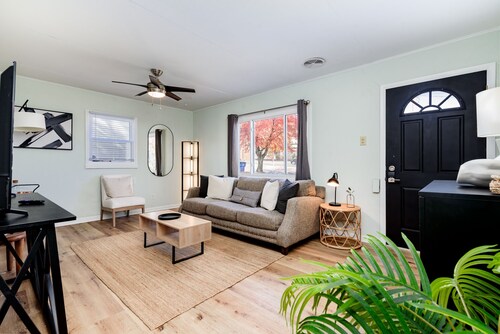 "TheGem" by ForestPark, TheHill & HospitalCorridor