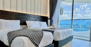 Royal Apartment, 3 Bedrooms, Non Smoking, Patio | Individually decorated, individually furnished, desk, iron/ironing board - The Wave Residence (Malacca City)