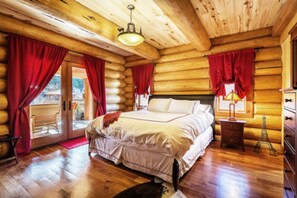 3 makuuhuonetta, silitysrauta/-lauta, internet, vuodevaatteet