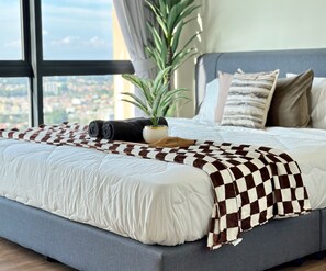 Individuelt dekorert, individuelt innredet og strykejern/-brett