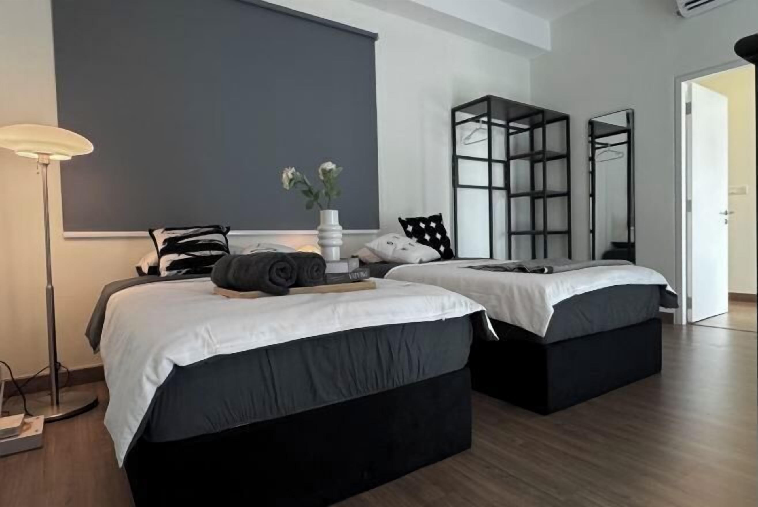 Yksilöllisesti sisustettu, yksilöllisesti kalustettu