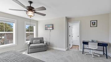 3 bedrooms, iron/ironing board, Internet, bed sheets