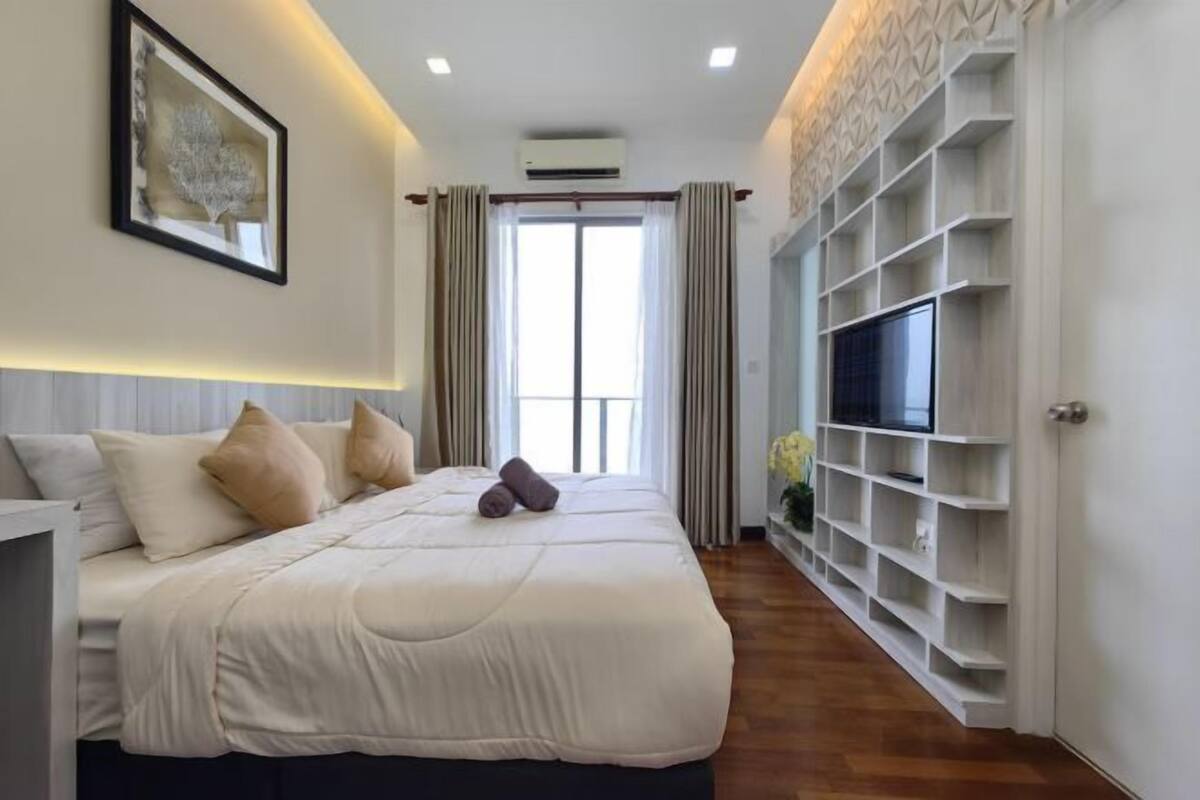 3 habitaciones, decoración personalizada y muebles diferentes