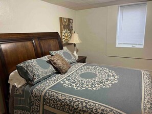 1 bedroom, iron/ironing board, WiFi