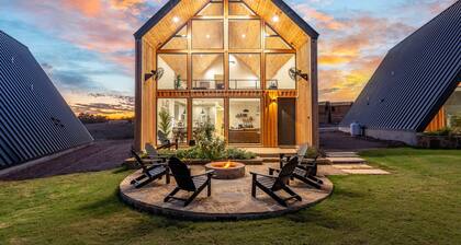 Chill Country Ranch cabin near Gruene, New Braunfels, and White Water Amp.