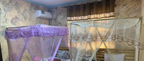 Premium bedding, desk, laptop workspace, WiFi (free)
