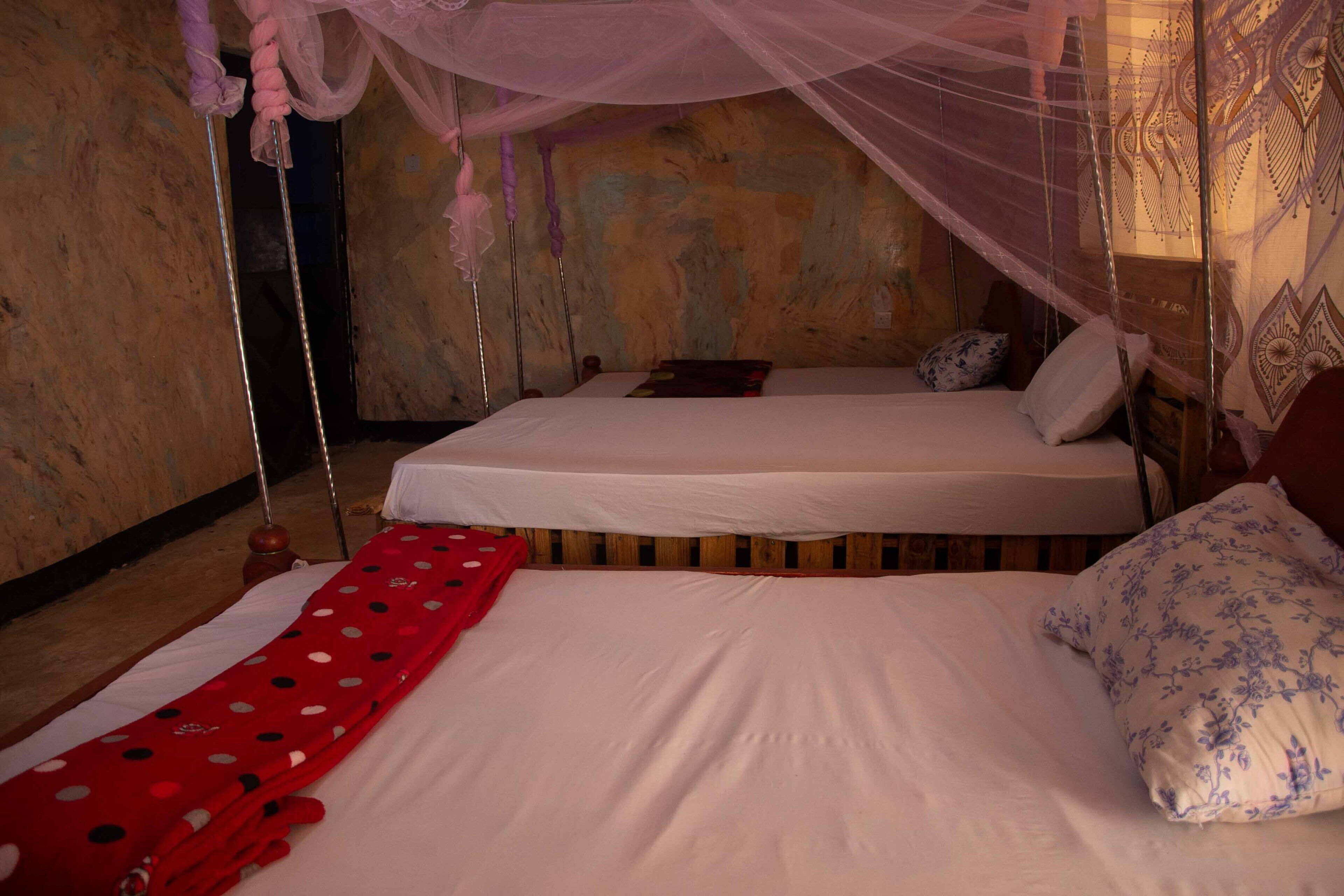 Premium bedding, desk, laptop workspace, free WiFi