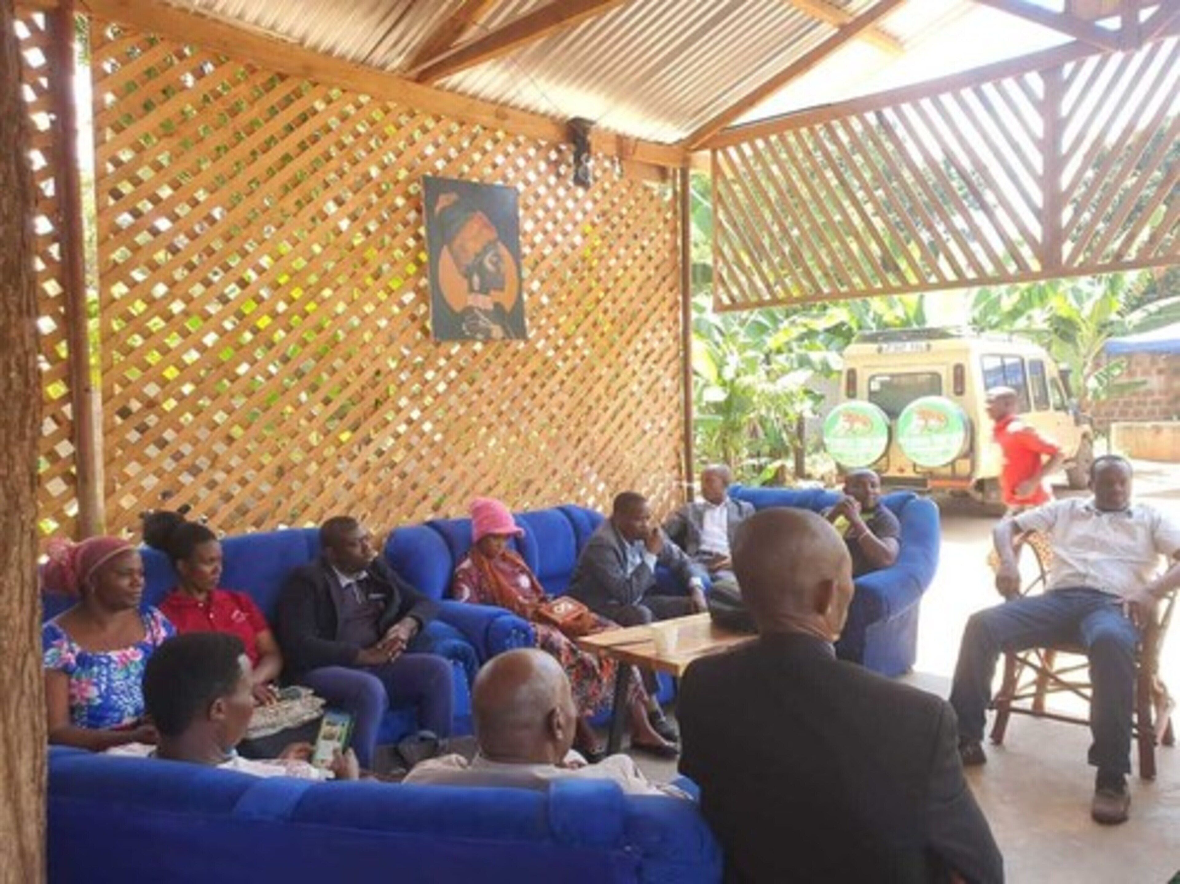 Vista frontal de la propiedad