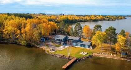 Sandy Point Resort Epic 6 bedroom, Shagawa Lake