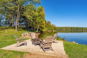 Terrace/patio - Sandy Point Resort Epic 6 bedroom, Shagawa Lake (Ely)