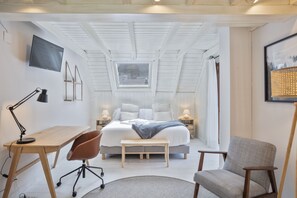 4 bedrooms, iron/ironing board, internet, bed sheets - Luderna - Casa con terraza Sarnalha (Naut Aran)