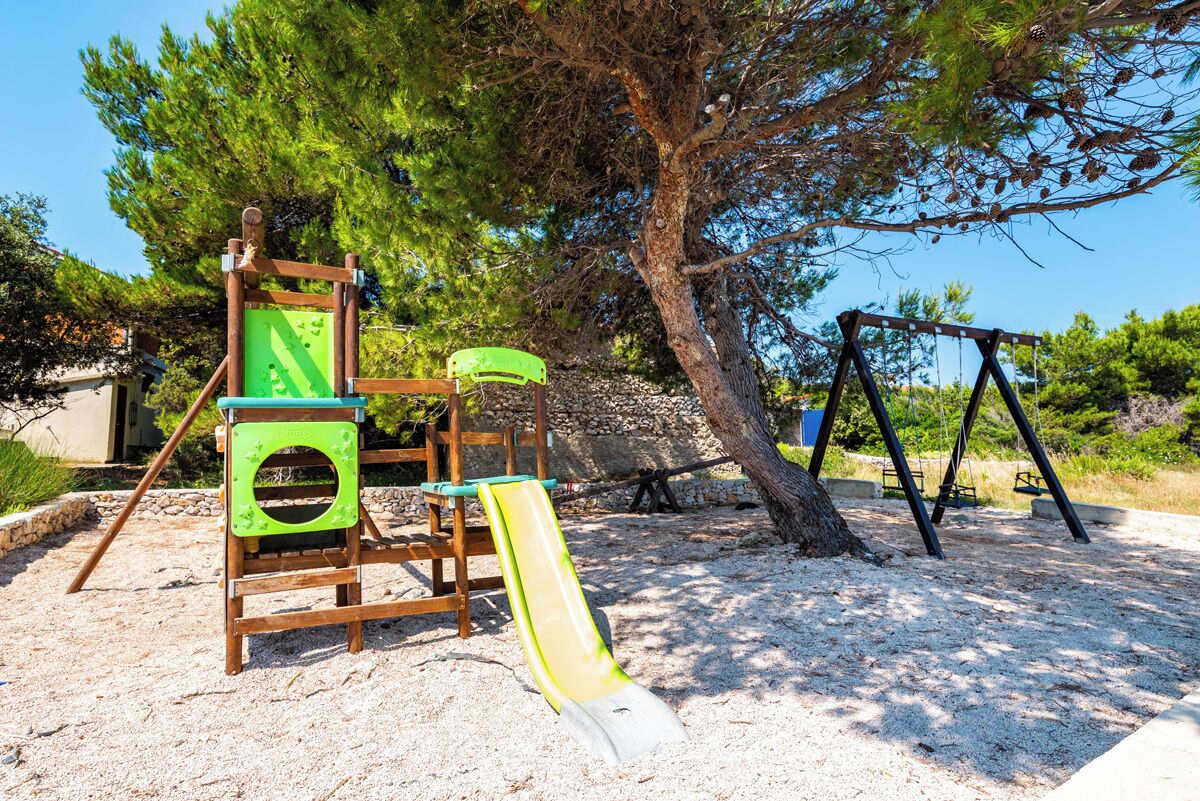 Shared Dormitory, 1 Bedroom, Smoking, Patio | Children's area