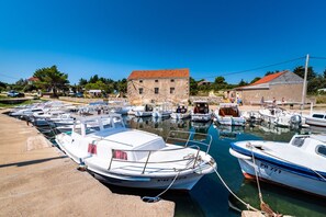 Dortoir partagé, 1 chambre, fumeur, patio | Marina