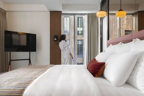 Premium bedding, memory foam beds, minibar, in-room safe - Artizan - Design Hotel (Tbilisi)