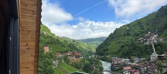 Dereüstü ve Gökçe Bungalov