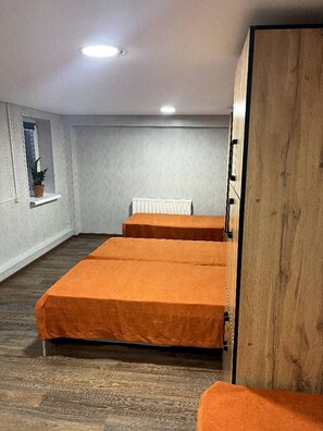 Familienzimmer | Allergikerbettwaren, schallisolierte Zimmer, kostenloses WLAN