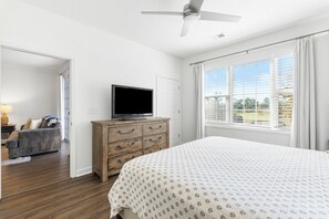 2 bedrooms, WiFi - Relaxing Haven Retreat: 2 Bedroom Condo with Golf Course Views (North Myrtle Beach)