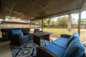 Terrace/patio - Stylish Group Retreat • Hot Tub • Game Room • Yard (Austin)