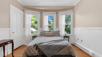 1 habitación y ropa de cama