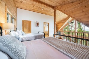 Desk, iron/ironing board, travel crib, free WiFi