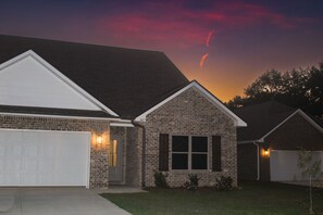 Exterior - Charming Brand New Home in Foley (Foley)