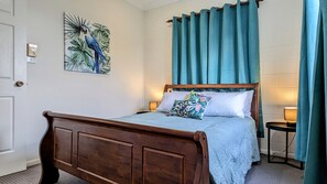 3 chambres, fer et planche à repasser, Wi-Fi gratuit, draps fournis