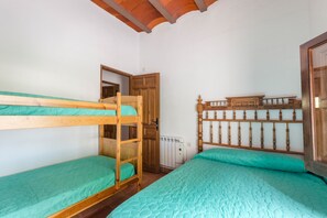 4 Schlafzimmer, kostenloses WLAN, Bettwäsche