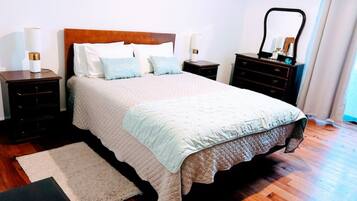 2 bedrooms, iron/ironing board, free WiFi, bed sheets