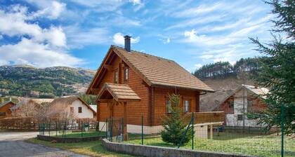 Chalet "Le Serac" avec vue sur les montagnes, terrasse privée et Wi-Fi