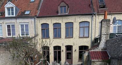 Holiday Home "Le Gite Berguois" with Private Pool & Wi-Fi