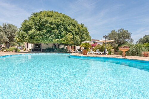 Villa 'Cas Moliner' with Mountain View, Wi-Fi and Air Conditioning