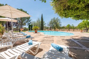 Pool - Villa 'Cas Moliner' with Mountain View, Wi-Fi and Air Conditioning (Palma de Mca)