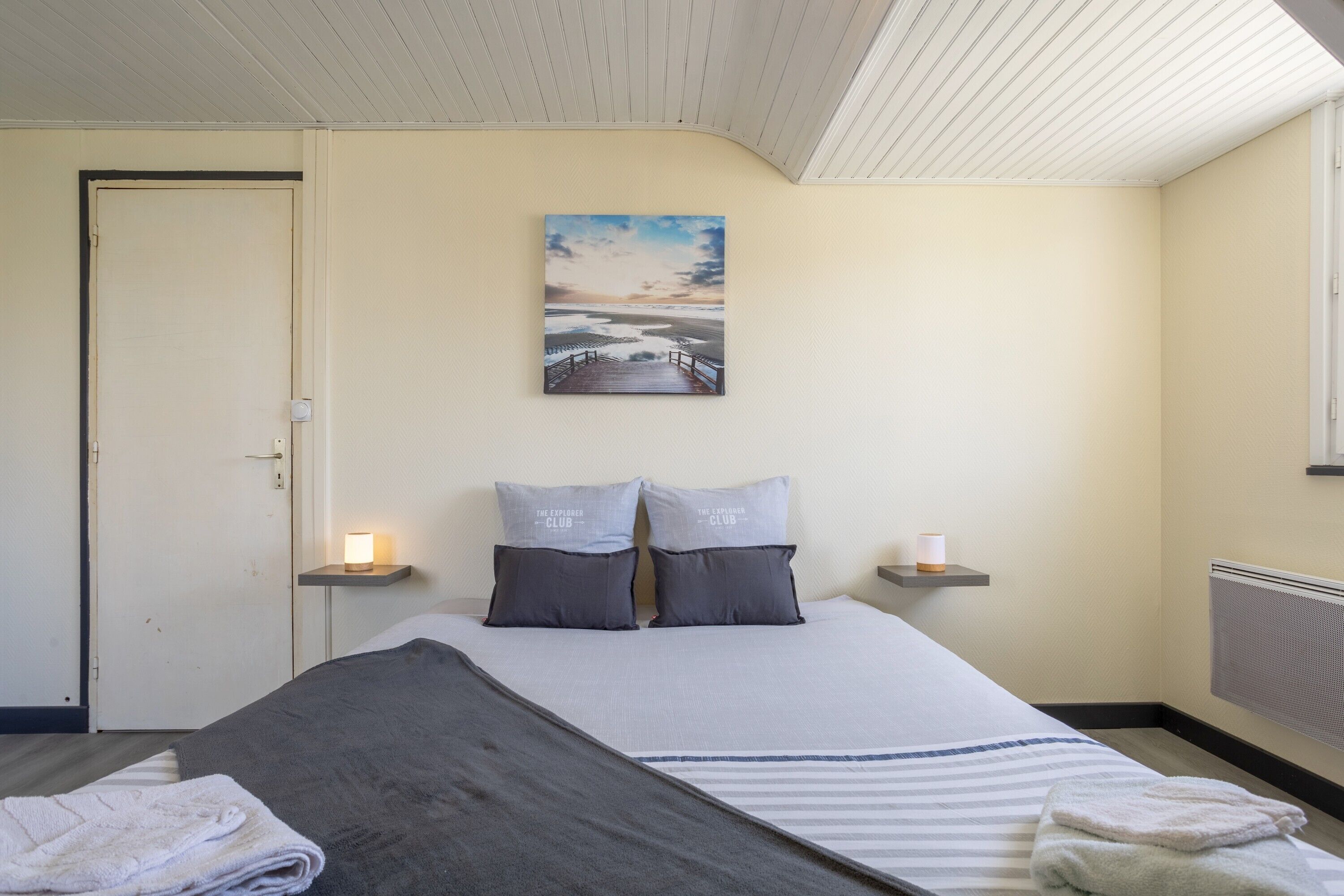 3 habitaciones, tabla de planchar con plancha y wifi gratis 