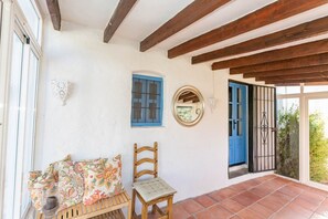 Interior - Villa 'Finca Rosalia' with Mountain Views, Private Pool and Wi-Fi (Cómpeta)