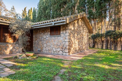 Apartment 'La Capannuccia C' with Shared Garden, Wi-Fi and Air Conditioning