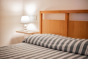 1 bedroom, free WiFi, bed sheets - Apartment 'La Capannuccia C' with Shared Garden, Wi-Fi and Air Conditioning (Ansedonia)