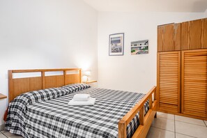 1 chambre, Wi-Fi gratuit, draps fournis