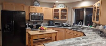 Alegria!  Five Bedroom Colonial Style Home Conveniently Located! Pet Friendly!